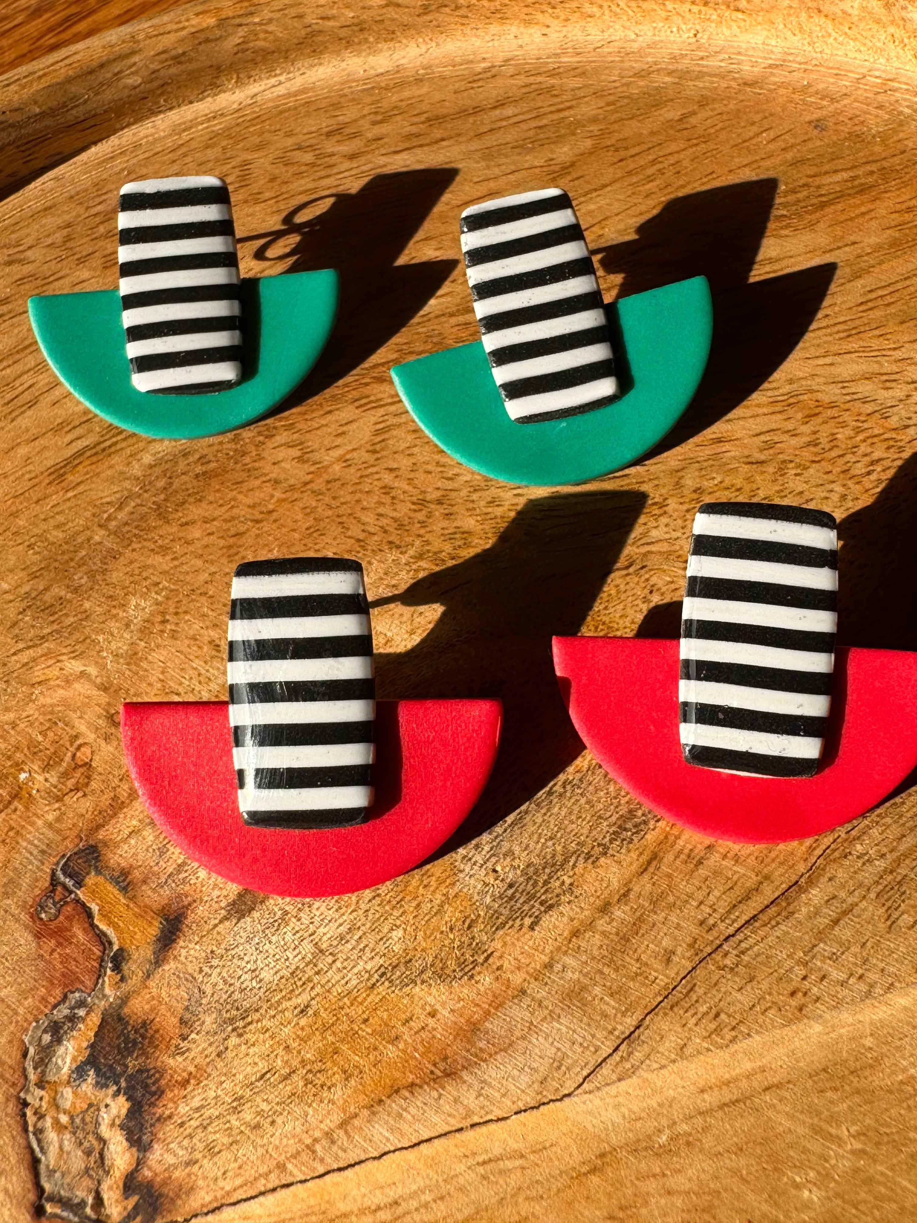 Stripe & Curve