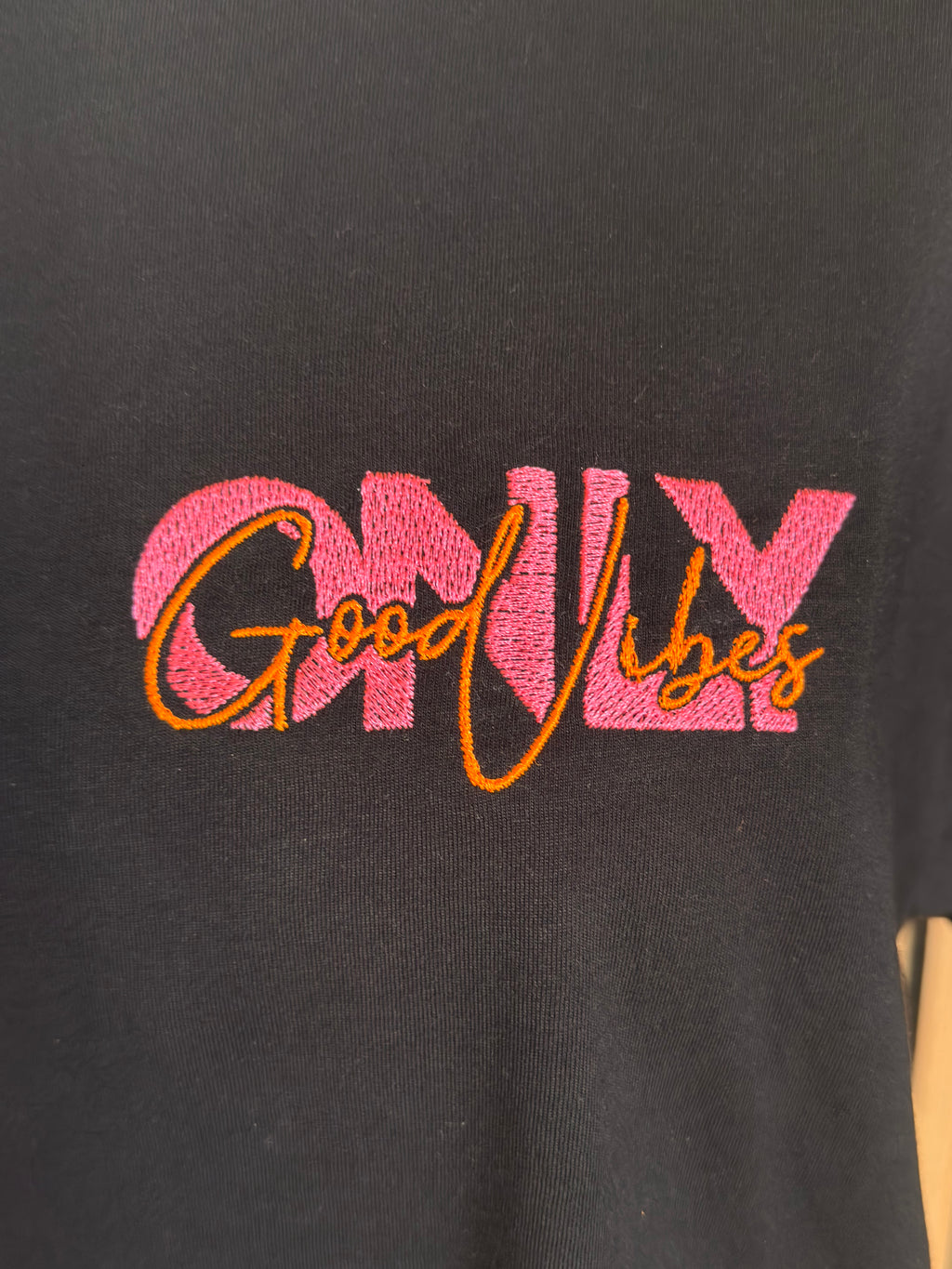 Shirt - Good Vibes Only